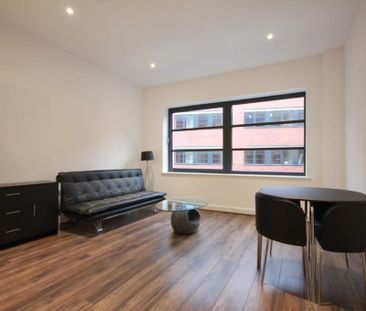 Studio to rent - Photo 1