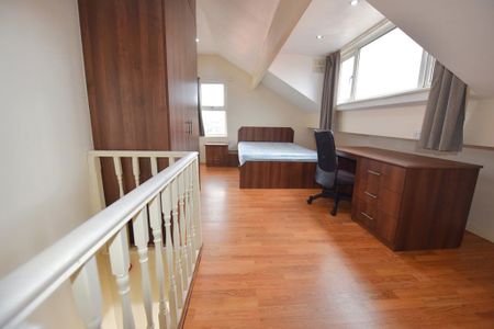 3 bedroom House in Thornville Avenue, Leeds - Photo 3