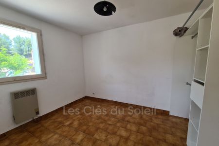 Location appartement 2 pièces 20 m² Bandol - Photo 4