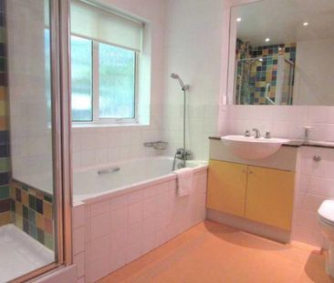 4 bedroom house to rent - Photo 2