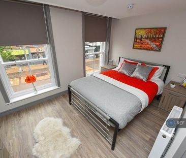 1 bedroom in a house share to rent - Photo 6
