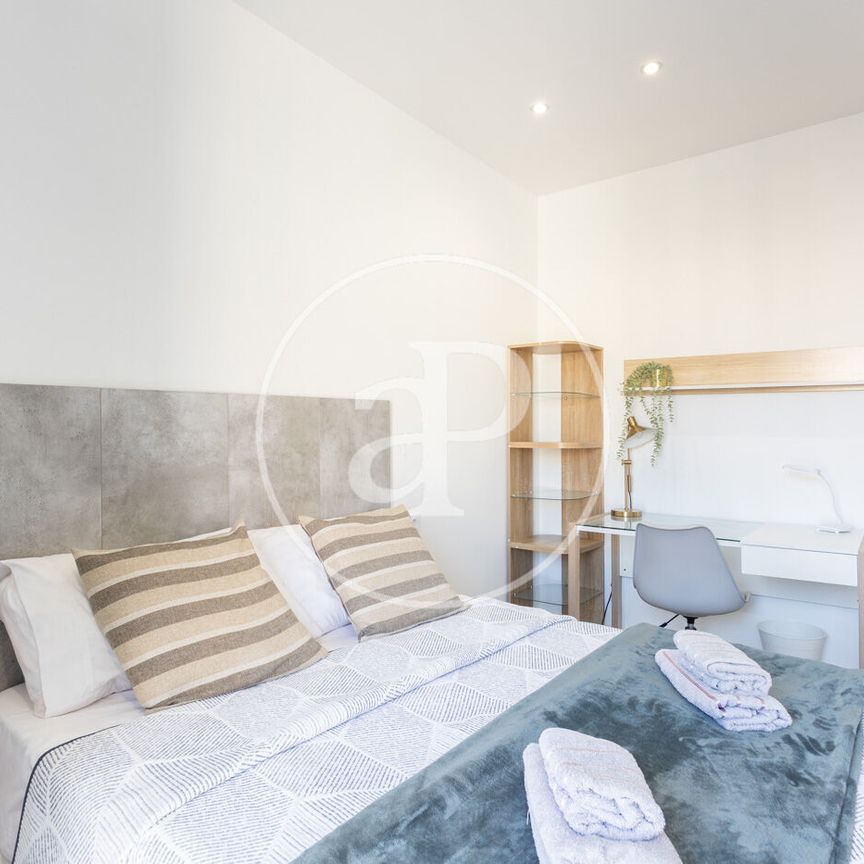 Apartment for rent in Plaça Sant Jaume - Photo 1