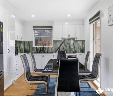 Charming Family Home in a Prime Location - Photo 4