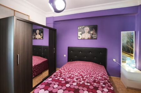 Calle Finlandia, Valencia, Valencian Community 46010 - Photo 2