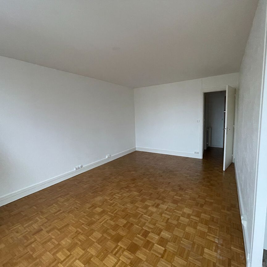 Location Appartement 1 pièce 37m² - Photo 1