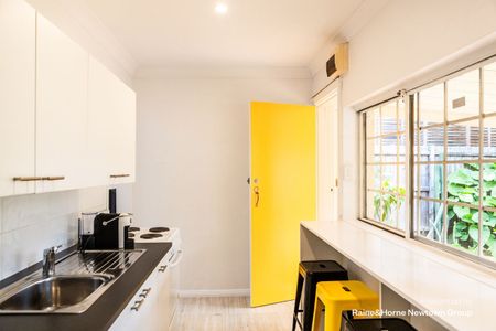 The One Bedder - *Entry via Kingston Lane* - Photo 5