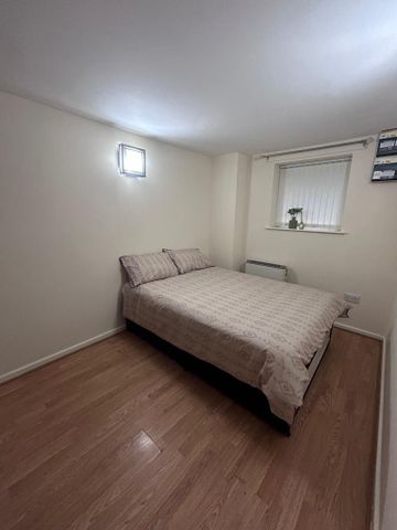 2 bedroom apartment to rent - Photo 5