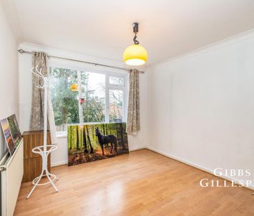 4 bedroom detached house to rent - Photo 4