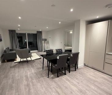 2 bedroom flat to rent - Photo 3