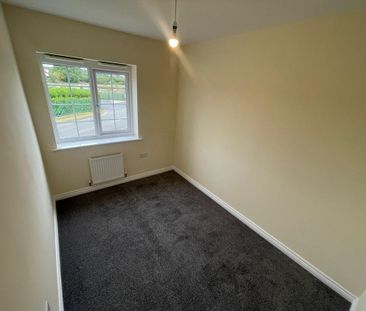 3 bedroom townhouse to rent - Photo 3