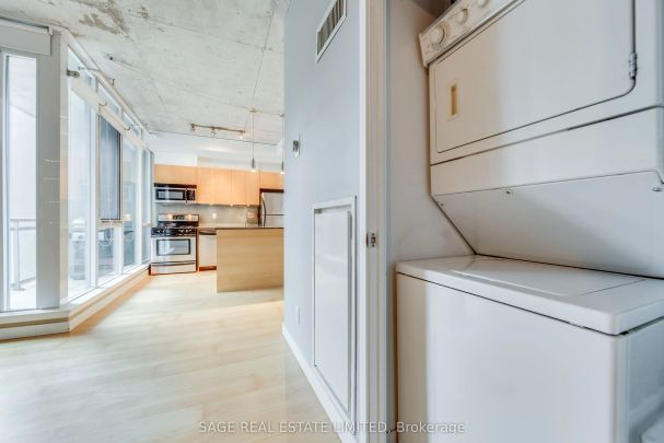 38 Niagara Street #501 - Photo 1