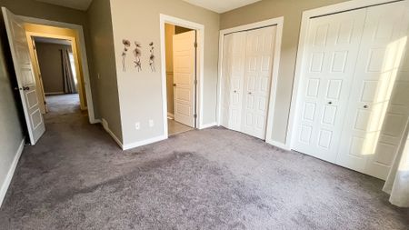 2 Bed Townhouse In New Brighton | Single Attached Garage - Photo 2