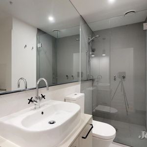 210/20 Shamrock Street, Abbotsford - Photo 2