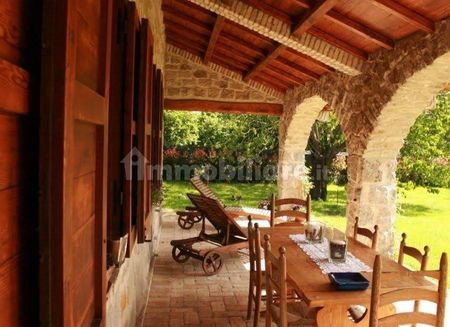 Villa unifamiliare Strada Provinciale Lago di Vico, Caprarola - Photo 3