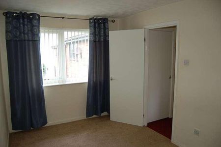 Cottam Close, Lytham St Annes, Lancs, FY8 - Photo 3