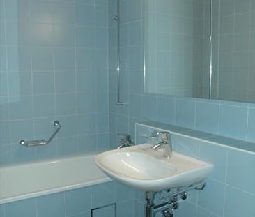 2 Zimmer, 59 m², 2. Stock - Foto 3