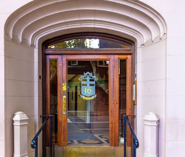 17/16 Macleay Street, Potts Point NSW 2011 - Studio For Rent | Domain - Photo 3