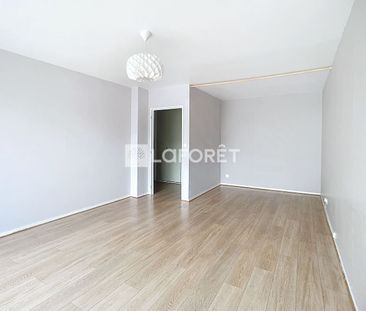 Apartment - Photo 2