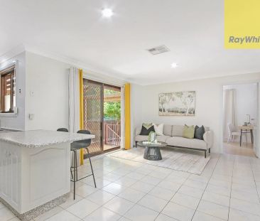 Stunning Four Bedroom Family Home in the Heart of Merrylands - Photo 3