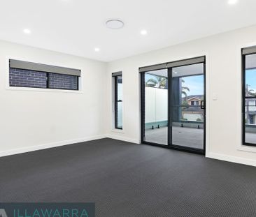 Modern three bedroom townhouse - Photo 1