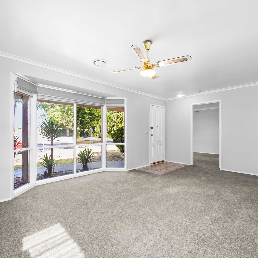 38 Carruthers Drive, - Photo 1