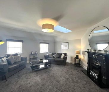 Ardee Court, Ardee Street, Dublin 8 ** 5 MONTH LEASE AGREEMENT ONLY ** - Photo 1