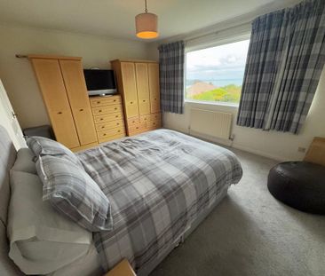 3 bedroom detached bungalow to rent - Photo 6