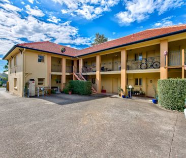 Top-floor Studio Apartment – Prime Location Near West End & Public ... - Photo 6