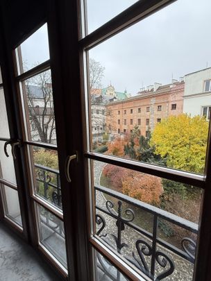 Apartament przy Krakowskim Przedmieściu - Zdjęcie 1