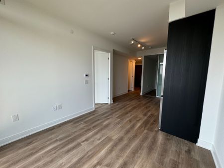 For Lease - 86 Dundas Street Unit# 1110, Mississauga, Ontario - Photo 5