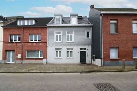 Uniek Appartement met 1 slpk, autostaanplaats en terras - Photo 5