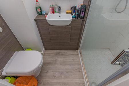 5 bedroom apartment to rent - Photo 5