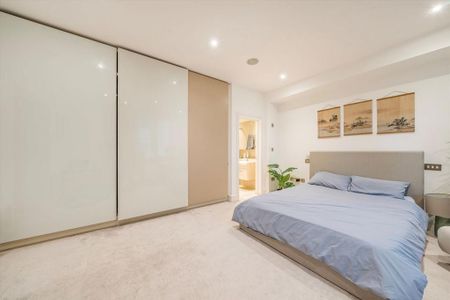 3 bedroom flat to rent - Photo 4