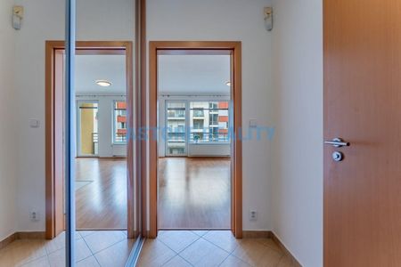 Pronájem bytu 1+kk a garsoniéry 42 m² - Photo 2