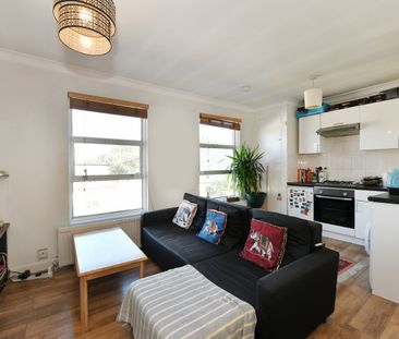 1 Bed Flat, Park Road, N8 - Photo 1