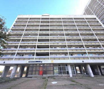 2 bedroom maisonette to rent - Photo 2