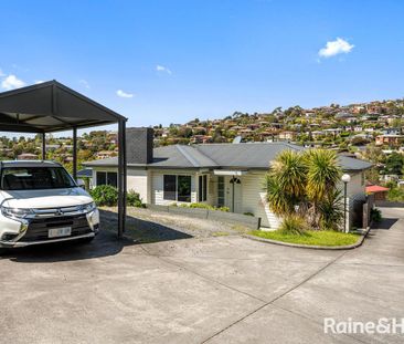 Spacious & Sunny home in Lenah Valley - Prime Location! - Photo 6