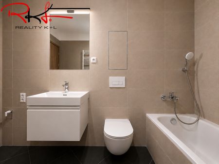 Pronájem bytu 2+kk 49 m², Pod Harfou, Praha - Фото 2
