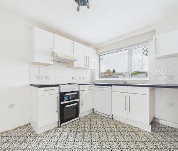 2 bedroom terraced bungalow to rent - Photo 3