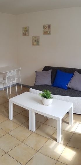 Location Appartement 1 pièce 21m² BEAUVAIS 60000 - Photo 1