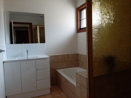 1/16 Myrtle Street, Ivanhoe - Photo 2