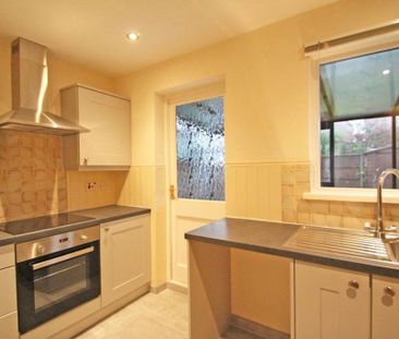 2 bedroom house to rent - Photo 1