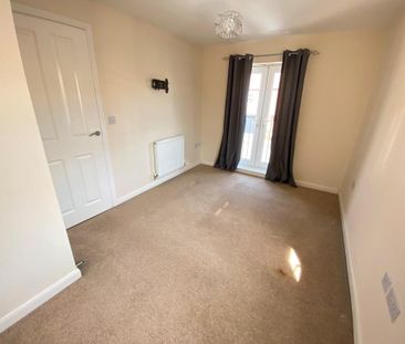 2 bedroom townhouse to rent - Photo 2