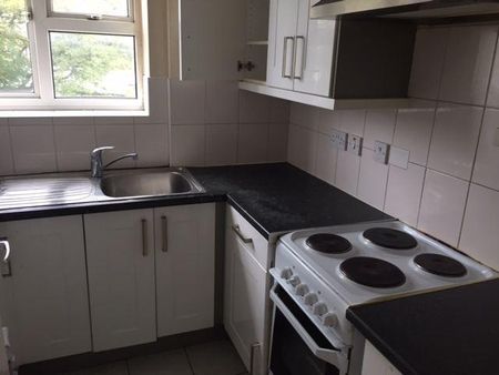 2 bedroom flat to rent - Photo 5