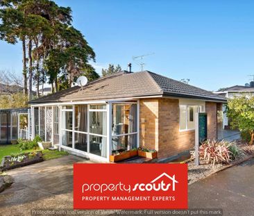 "Spacious Single-Level Property with Sunlit Conservatory - Perfect ... - Photo 4