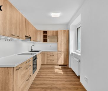 Pronájem bytu 4+1 v osobním vlastnictví 144 m², Most - Photo 2