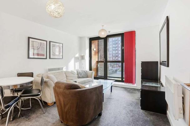 Hallsville Road, Canning Town, E16 - Photo 1