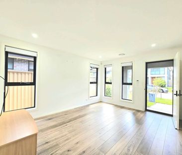 Charming Home in the Heart of The Ponds - The Ponds High & Riverban... - Photo 1