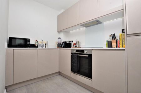 1 bedroom flat to rent - Photo 5