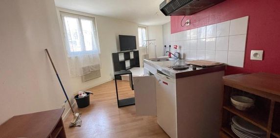 Location Appartement 1 pièce 23m² LE HAVRE 76600 - Photo 2